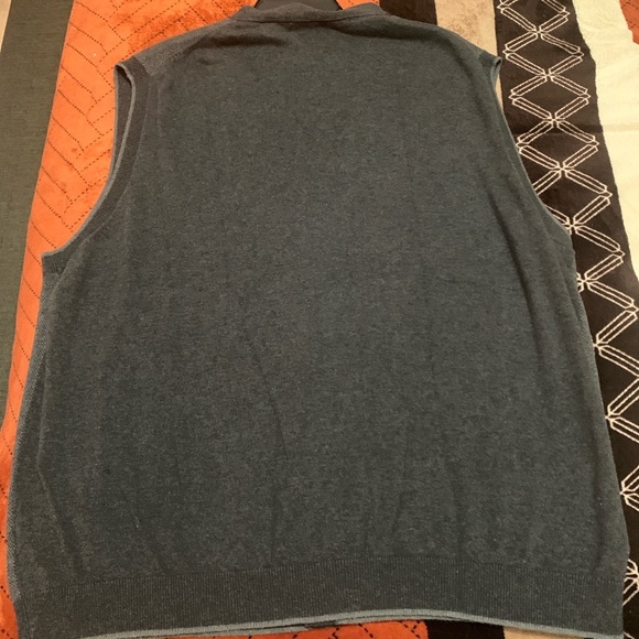 Vintage Sweater Vest - Picture 2 of 3